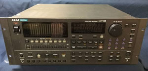 akai_dr8_2
